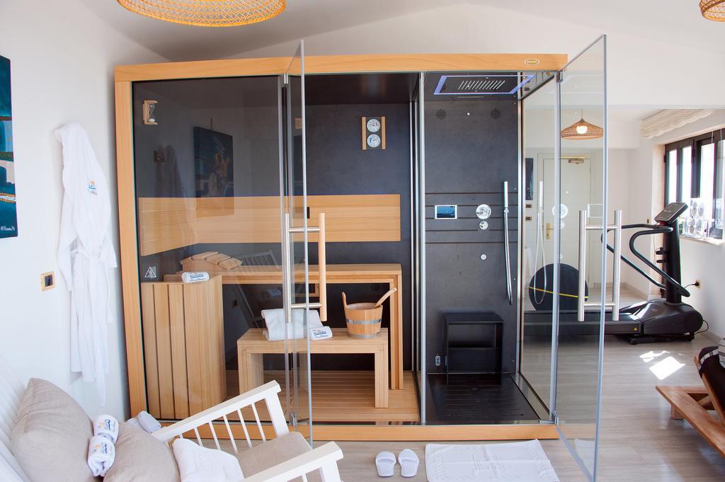 Hotel Bellavista Club-caroli 3*